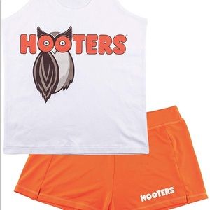 Hooters Uniform